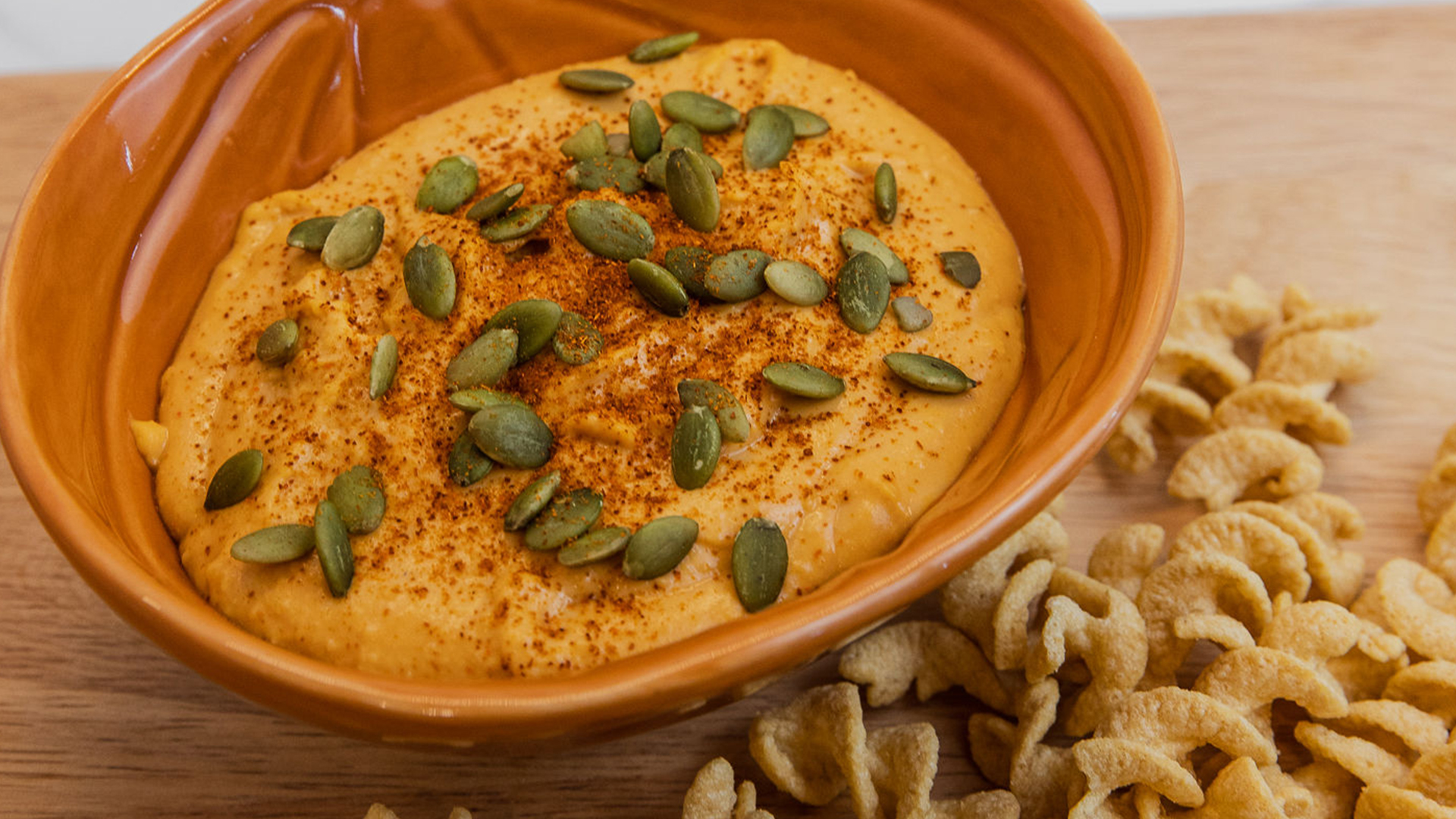 Chipotle Pumpkin Hummus - Simply 7 SnacksSimply 7 Snacks